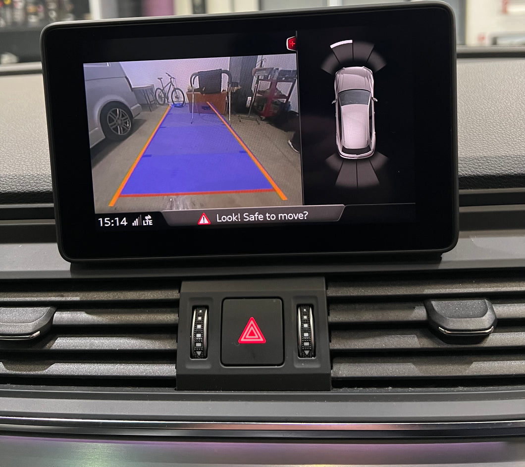 Audi Q5 2017+ Reversing Camera Retrofit